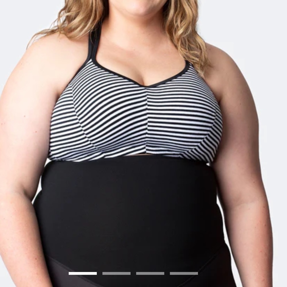 Cadenshae Non BF- High Impact Sports Bra - Stripe
